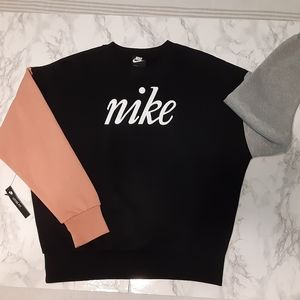 NWT Jimmy Jazz/ Nike colorblock crew-XS